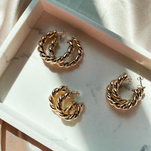 Load image into Gallery viewer, Kristiana 18k Croissant Twisted Hoop - 2 sizes available
