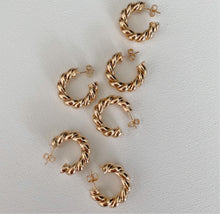 Load image into Gallery viewer, Kristiana 18k Croissant Twisted Hoop - 2 sizes available
